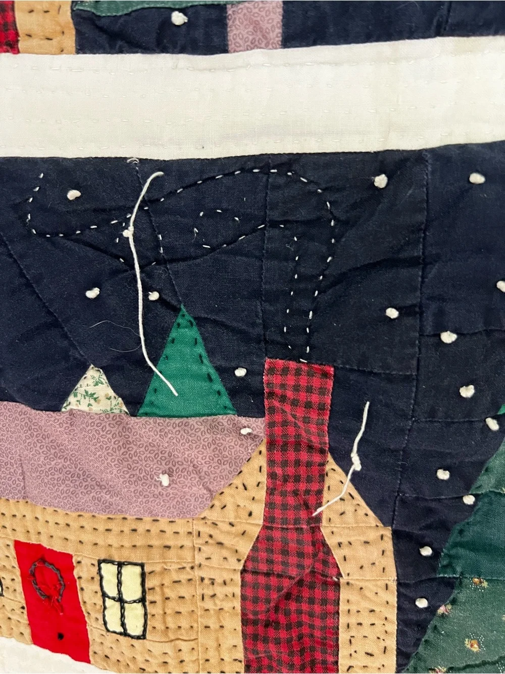 Hand Sewn Country Cabin Holiday Throw Quilt in Green, Red, Cream